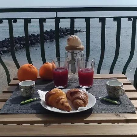 شقة Beachfront جيارديني ناكسوس