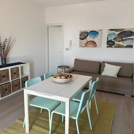 Beachfront * جيارديني ناكسوس